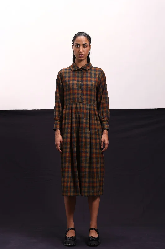 RAVEN Feminine Women's Soft 